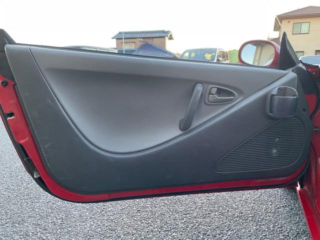 ビート ベースグレード 5速MT カロッツェリアナビ CD DVD ETC カロッツェリアスピーカー 運転席RECAROセミバケットシート 社外ステアリング 社外車高調 レーシングスパルコ13インチアルミホイール(17枚目)