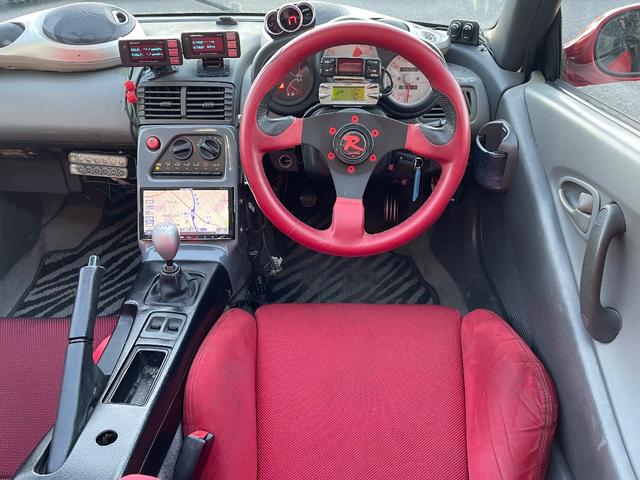 ビート ベースグレード 5速MT カロッツェリアナビ CD DVD ETC カロッツェリアスピーカー 運転席RECAROセミバケットシート 社外ステアリング 社外車高調 レーシングスパルコ13インチアルミホイール(26枚目)