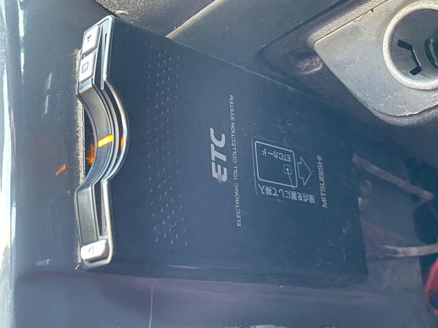 ビート ベースグレード 5速MT カロッツェリアナビ CD DVD ETC カロッツェリアスピーカー 運転席RECAROセミバケットシート 社外ステアリング 社外車高調 レーシングスパルコ13インチアルミホイール(41枚目)