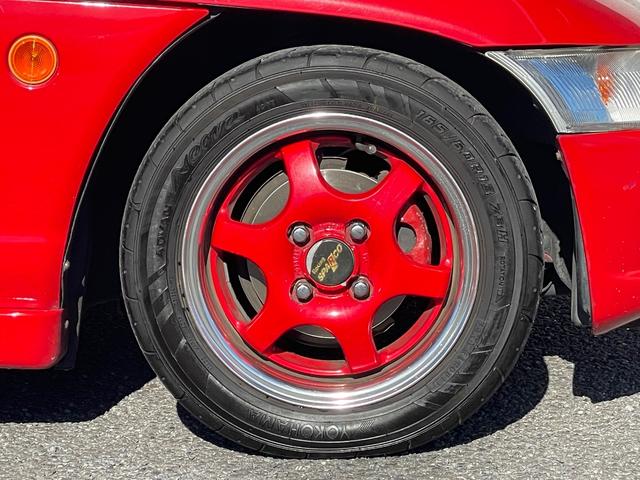 ビート ベースグレード 5速MT カロッツェリアナビ CD DVD ETC カロッツェリアスピーカー 運転席RECAROセミバケットシート 社外ステアリング 社外車高調 レーシングスパルコ13インチアルミホイール(57枚目)