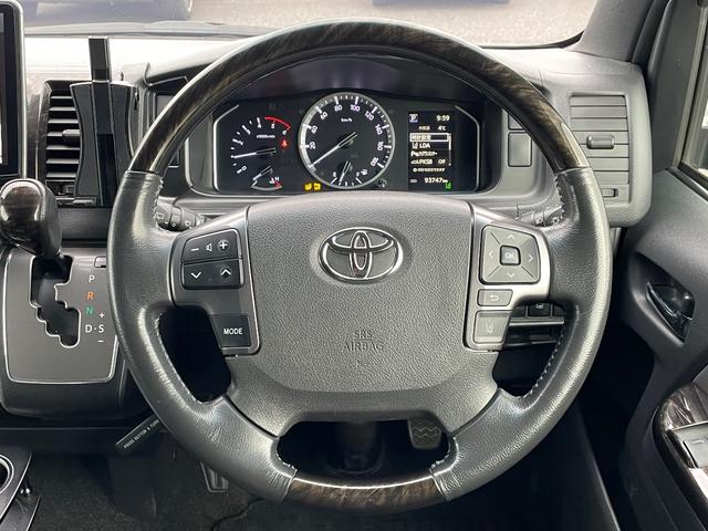 ハイエースバン スーパーＧＬ　ダークプライムＩＩ　ワンオーナー　アルパインナビ　ＤＴＶ　ＥＴＣ　デジタルインナーミラー　両側パワースライドドア　社外バンパー（Ｆ・Ｒ）　オーバーフェンダー　ＵＩｖｅｈｉｃｌｅショック　ＥＳＳＥＸ１８インチアルミホイール（33枚目）