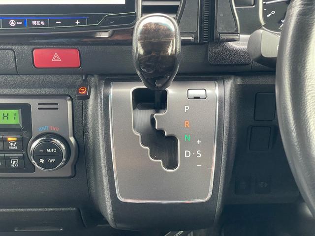 ハイエースバン スーパーＧＬ　ダークプライムＩＩ　ワンオーナー　アルパインナビ　ＤＴＶ　ＥＴＣ　デジタルインナーミラー　両側パワースライドドア　社外バンパー（Ｆ・Ｒ）　オーバーフェンダー　ＵＩｖｅｈｉｃｌｅショック　ＥＳＳＥＸ１８インチアルミホイール（44枚目）