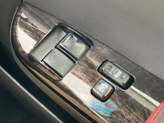 ハイエースバン スーパーＧＬ　ダークプライムＩＩ　ワンオーナー　アルパインナビ　ＤＴＶ　ＥＴＣ　デジタルインナーミラー　両側パワースライドドア　社外バンパー（Ｆ・Ｒ）　オーバーフェンダー　ＵＩｖｅｈｉｃｌｅショック　ＥＳＳＥＸ１８インチアルミホイール（51枚目）