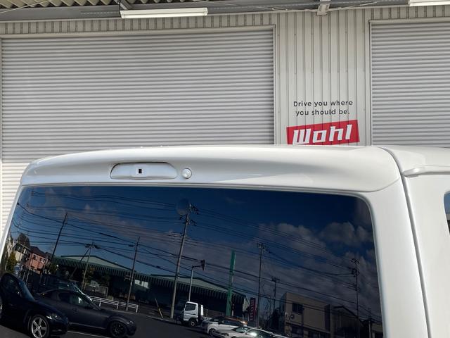 ハイエースバン スーパーＧＬ　ダークプライムＩＩ　ワンオーナー　アルパインナビ　ＤＴＶ　ＥＴＣ　デジタルインナーミラー　両側パワースライドドア　社外バンパー（Ｆ・Ｒ）　オーバーフェンダー　ＵＩｖｅｈｉｃｌｅショック　ＥＳＳＥＸ１８インチアルミホイール（60枚目）
