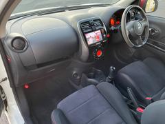 ��������ǣ������̥��󥿡�Ź�ϥ��ݡ��ĥ������濴�Ȥ����ϥ�������ƥ����ʼ�ξ����·���Ƥ��ꡢ�񻺥ǥ����顼�˶�̳���Ƥ��������Τ����Ҥ���ǧ�����������ʻ�ߤ��Ƥ���ޤ��� 6