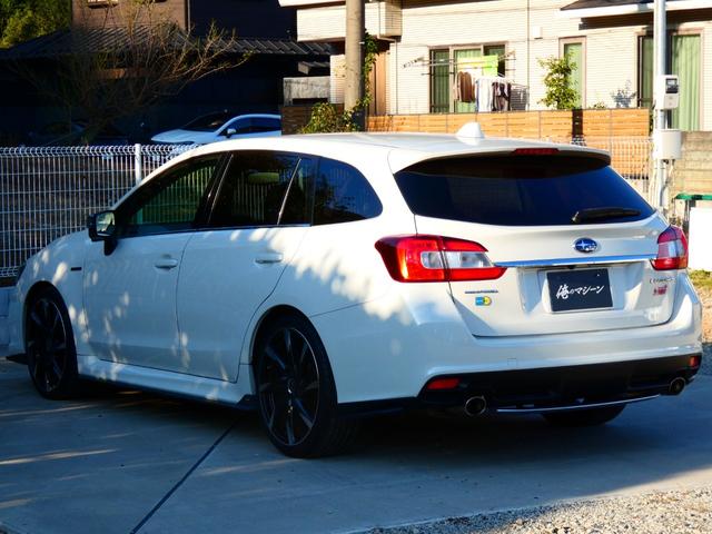 レヴォーグ ２．０ＧＴ－Ｓアイサイト　サンルーフ　ＳＴＩフルエアロ　革シート　３００馬力　アイサイト　純正ナビ　バックカメラ　フルセグＴＶ　Ｂｌｕｅｔｏｏｔｈ　ＥＴＣ　ドラレコ　クルコン　パドルシフト　シートヒーター　内外装仕上げ済！（13枚目）