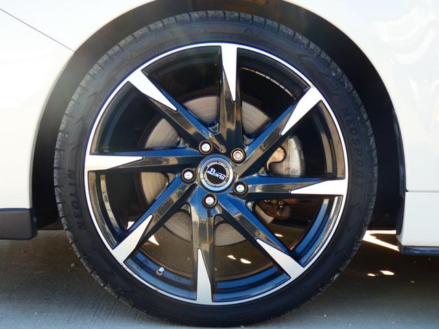 レヴォーグ ２．０ＧＴ－Ｓアイサイト　サンルーフ　ＳＴＩフルエアロ　革シート　３００馬力　アイサイト　純正ナビ　バックカメラ　フルセグＴＶ　Ｂｌｕｅｔｏｏｔｈ　ＥＴＣ　ドラレコ　クルコン　パドルシフト　シートヒーター　内外装仕上げ済！（18枚目）