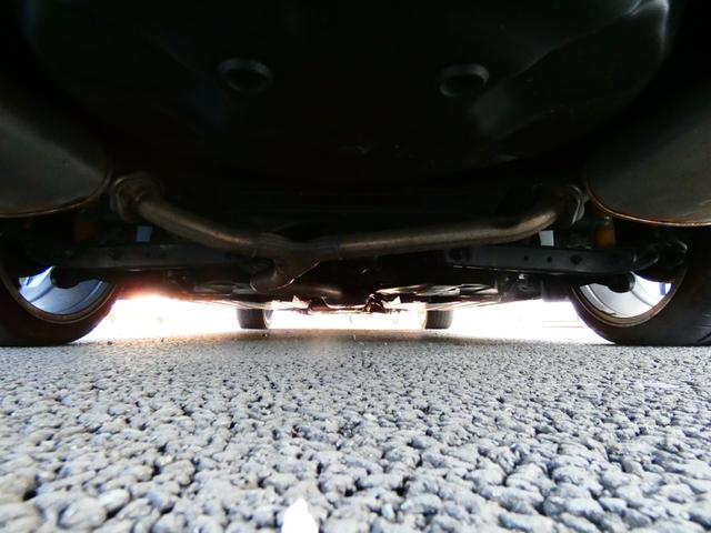 レヴォーグ ２．０ＧＴ－Ｓアイサイト　サンルーフ　ＳＴＩフルエアロ　革シート　３００馬力　アイサイト　純正ナビ　バックカメラ　フルセグＴＶ　Ｂｌｕｅｔｏｏｔｈ　ＥＴＣ　ドラレコ　クルコン　パドルシフト　シートヒーター　内外装仕上げ済！（22枚目）