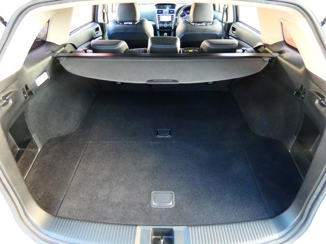 レヴォーグ ２．０ＧＴ－Ｓアイサイト　サンルーフ　ＳＴＩフルエアロ　革シート　３００馬力　アイサイト　純正ナビ　バックカメラ　フルセグＴＶ　Ｂｌｕｅｔｏｏｔｈ　ＥＴＣ　ドラレコ　クルコン　パドルシフト　シートヒーター　内外装仕上げ済！（65枚目）