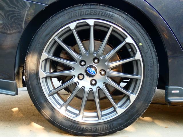 レヴォーグ ２．０ＳＴＩスポーツアイサイト　後期　ＳＴＩフルエアロ　革シート　３００馬力　純正ナビ　バックカメラ　フルセグＴＶ　ＥＴＣ　パドルシフト　クルコン　ＢＳＭ　シートヒーター　パワーシート　内外装仕上げ済　機関系ＯＫ　お勧めマシーン（16枚目）