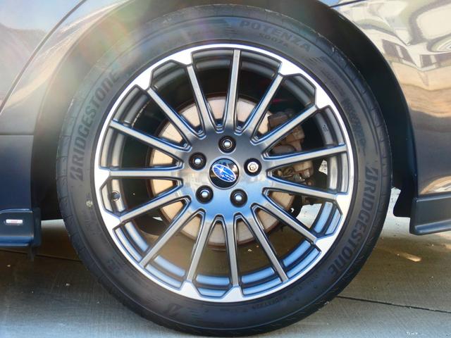 レヴォーグ ２．０ＳＴＩスポーツアイサイト　後期　ＳＴＩフルエアロ　革シート　３００馬力　純正ナビ　バックカメラ　フルセグＴＶ　ＥＴＣ　パドルシフト　クルコン　ＢＳＭ　シートヒーター　パワーシート　内外装仕上げ済　機関系ＯＫ　お勧めマシーン（18枚目）