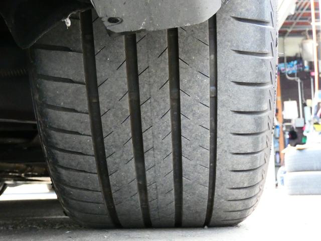 Sクラス S560ロング 限定車スポーツリミテッド AMG20インチAW パノラミックルーフ ブルメスターサウンド 革シート シートヒーター メモリーパワーシート 純正ナビ 全方位カメラ フルセグTV レーダークルーズ(19枚目)