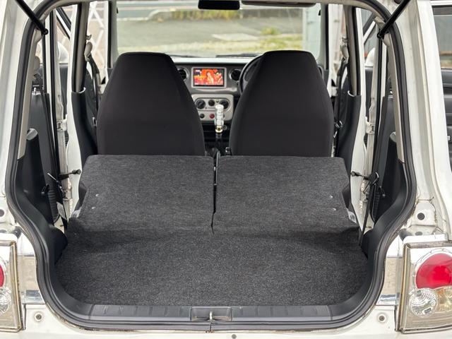アルトラパン ＳＳ　インタークーラーターボ　５ＭＴ　ナビ　フルセグＴＶ　Ｂｌｕｅｔｏｏｔｈ　社外マフラー　純正アルミ（17枚目）