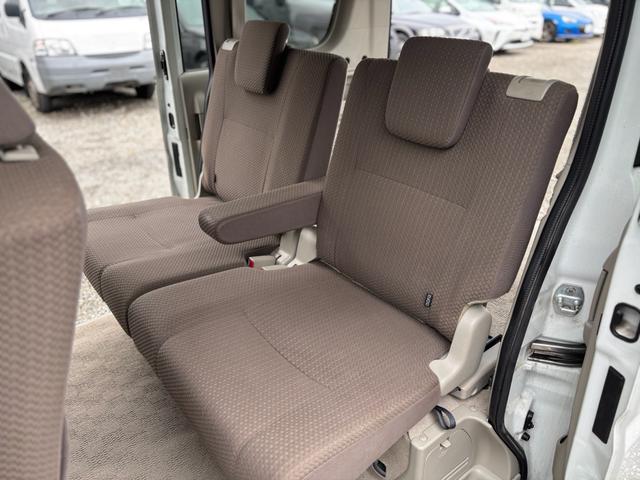 エブリイワゴン ＪＰターボ　４ＷＤ　インタークーラーターボ　レーダーブレーキサポート　ナビ　ＴＶ　Ｂｌｕｅｔｏｏｔｈ　ＥＴＣ　シートヒーター　リアヒーター　電格ミラー　エンジンスターター　ルーフキャリア　スマートキー　修復歴なし（15枚目）