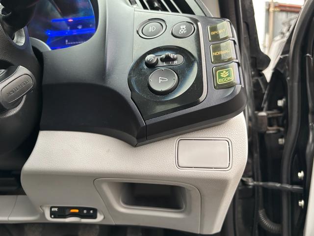 ＣＲ－Ｚ α　６ＭＴ　スカイルーフ　ＨＤＤナビ　ＴＶ　バックカメラ　ビルトインＥＴＣ　クルーズコントロール　本革シート　前席シートヒーター　社外アルミ　ＨＩＤ　スマートキー（20枚目）