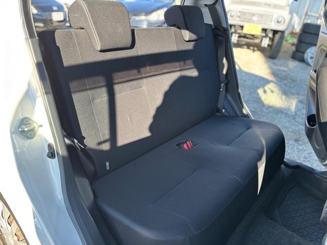 プレオプラス Ｆ　走行４万ｋｍ台　ＥＴＣ　ドライブレコーダー　アイドリングストップ　キーレス　全席パワーウィンドウ　オーディオ　ＩＳＯＦＩＸ　修復歴なし（13枚目）