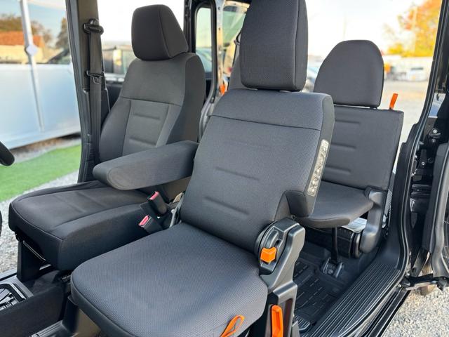 Ｎ－ＶＡＮ＋スタイル ファン・ホンダセンシング　ハイルーフ　ＬＥＤヘッドライト　ナビ　ＴＶ　Ｂｌｕｅｔｏｏｔｈ　バックカメラ　ＥＴＣ　クルコン　オーバーヘッドシェルフ　ドラレコ　プッシュスタート　スマートキー　ＵＳＢジャック　社外アルミ　修復歴なし（12枚目）