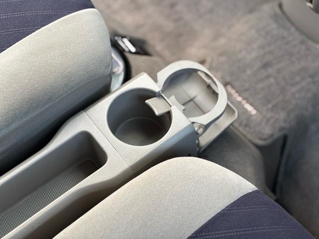 エブリイワゴン ＰＺターボ　４ＡＴ　インタークーラーターボ　片側パワースライドドア　全席パワーウィンドウ　電格ミラー　リアヒーター　キーレス　ＨＩＤ　フォグ　オーディオ　オートエアコン　純正アルミ　修復歴なし（21枚目）