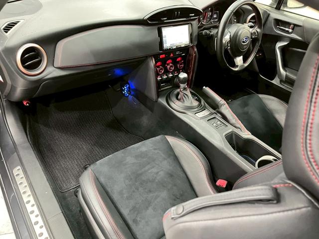 ＢＲＺ ＧＴ　ＳＴＩフロントスポイラ　リアウィング　ＳＴＩ１７インチＡＷ　純正ナビ　フルセグＴＶ　ＢＴ接続　バックカメラ　ハーフレザー　シートヒーター　ＬＥＤヘッドライト　オートクルーズ　スマートキー　ＥＴＣ２．０（54枚目）