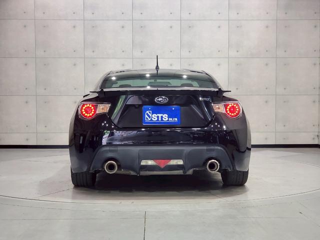 ＢＲＺ Ｓ　ユーザー様直接仕入れ　６速ＭＴ　社外ナビ　フルセグＴＶ　ＢＴ接続　バックカメラ　ハーフレザーシート　シートヒーター　ＨＩＤヘッドライト　純正１７ＡＷ　レーダー探知機　革巻きステア　スマートキー　ＥＴＣ（16枚目）