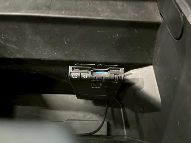 Ｎ－ＢＯＸカスタム Ｇ・Ｌパッケージ　ユーザー様直接仕入れ　純正ナビ　フルセグＴＶ　Ｂｌｕｅｔｏｏｔｈ接続　バックモニター　シートバックテーブル・ポケット　ＨＩＤヘッドライト　フォグ　パワスラ　純正アルミ　スマートキー　スペアキー　ＥＴＣ（33枚目）