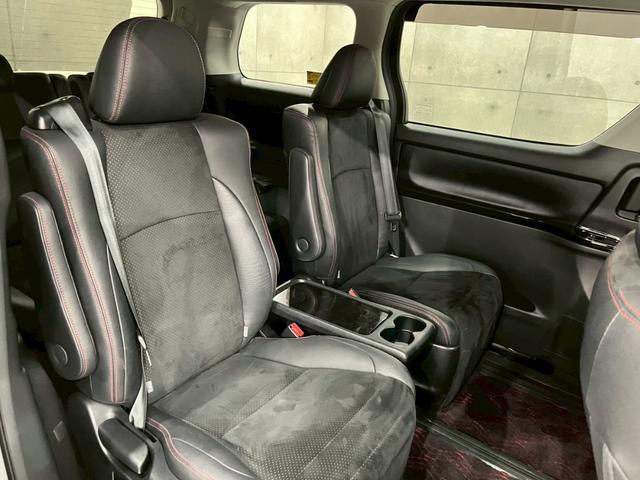 ヴェルファイア ３．５Ｚ　ゴールデンアイズ　ＴＥＩＮ車高調　ガナドールマフラー　社外１８ＡＷ・キャリパーカバー　純正ナビ　フルセグＴＶ　リアカメラ　フリップダウンＭ　両側パワスラ　ハーフレザーシート　クルコン　ドラレコ　Ｅ／Ｇスターター　ＥＴＣ（63枚目）