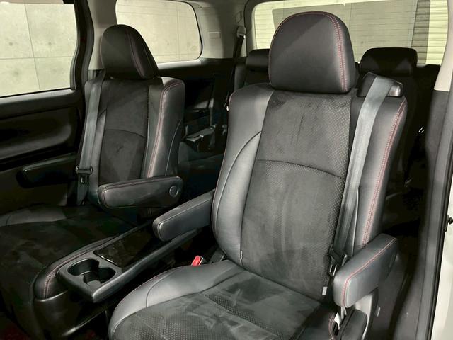 ヴェルファイア ３．５Ｚ　ゴールデンアイズ　ＴＥＩＮ車高調　ガナドールマフラー　社外１８ＡＷ・キャリパーカバー　純正ナビ　フルセグＴＶ　リアカメラ　フリップダウンＭ　両側パワスラ　ハーフレザーシート　クルコン　ドラレコ　Ｅ／Ｇスターター　ＥＴＣ（66枚目）
