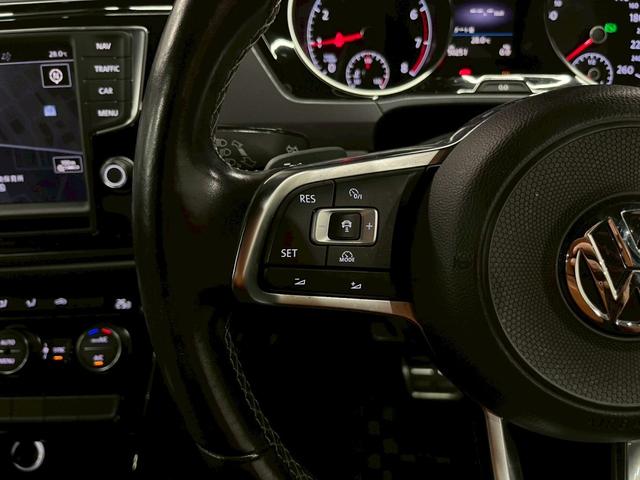 ゴルフトゥーラン ＴＳＩ　Ｒライン　弊社ユーザー様ワンオーナー　純正ナビ　フルセグＴＶ　Ｂｌｕｅｔｏｏｔｈ　バックカメラ　ＬＥＤヘッドライト　純正１７インチＡＷ　ステアスイッチ　レーダークルーズ　ドラレコ　スマートキー　予備キー　ＥＴＣ（24枚目）