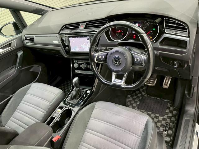 ゴルフトゥーラン ＴＳＩ　Ｒライン　弊社ユーザー様ワンオーナー　純正ナビ　フルセグＴＶ　Ｂｌｕｅｔｏｏｔｈ　バックカメラ　ＬＥＤヘッドライト　純正１７インチＡＷ　ステアスイッチ　レーダークルーズ　ドラレコ　スマートキー　予備キー　ＥＴＣ（45枚目）