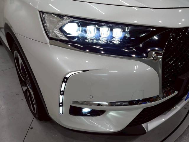 ＤＳ７クロスバック グランシック　ピュアテック　パノラマサンルーフ　ＬＥＤライト　純正２０ＡＷ　純正ナビ　ＤＴＶ　ＢＴ接続　バックカメラ　ＦＯＣＡＬスピーカー　革シート　シートヒーター　クルコン　リヴオリインテリア　クラシック時計　ドラレコ　ＥＴＣ（10枚目）