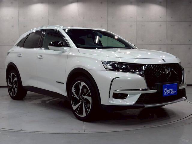 ＤＳ７クロスバック グランシック　ピュアテック　パノラマサンルーフ　ＬＥＤライト　純正２０ＡＷ　純正ナビ　ＤＴＶ　ＢＴ接続　バックカメラ　ＦＯＣＡＬスピーカー　革シート　シートヒーター　クルコン　リヴオリインテリア　クラシック時計　ドラレコ　ＥＴＣ（12枚目）