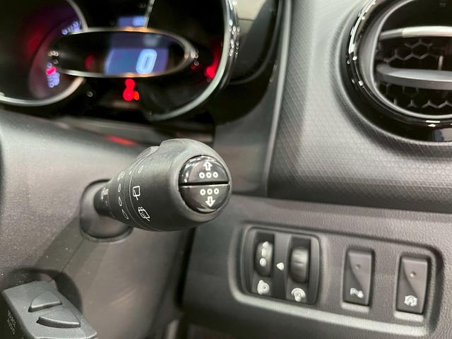 RENAULT LUTECIA S MT