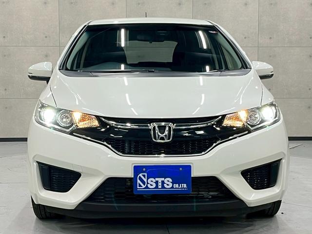 フィット １３Ｇ・Ｌパッケージ　ファインエディション　ユーザー様直接仕入れ　純正ナビ　フルセグＴＶ　Ｂｌｕｅｔｏｏｔｈ　バックモニター　ＬＥＤヘッドライト　ハーフレザーシート　ステアスイッチ　オートクルーズ　スマートキー　スペアキー　　走行１．９万キロ台（8枚目）