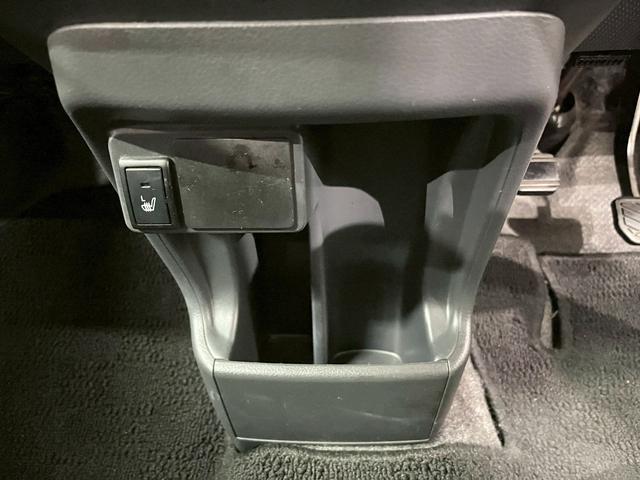 ハスラー Ｇ　ユーザー様直接仕入れ　レーダーブレーキサポート　社外１５インチアルミ　社外ナビ　フルセグＴＶ　Ｂｌｕｅｔｏｏｔｈ　バックモニター　シートヒーター　電格ドアミラー　スマートキー　スペアキー　ＥＴＣ車載器（30枚目）