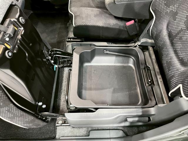 ハスラー Ｇ　ユーザー様直接仕入れ　レーダーブレーキサポート　社外１５インチアルミ　社外ナビ　フルセグＴＶ　Ｂｌｕｅｔｏｏｔｈ　バックモニター　シートヒーター　電格ドアミラー　スマートキー　スペアキー　ＥＴＣ車載器（41枚目）