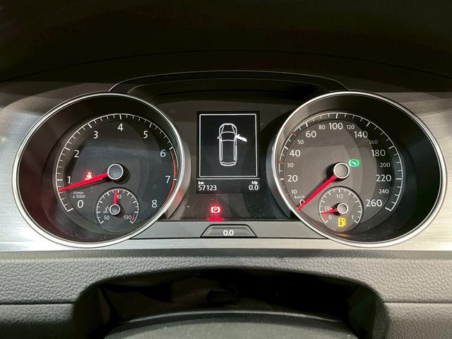 ゴルフヴァリアント TSIコンフォートラインブルーモーションテクノロジー ユーザー様直接仕入れ ルーフレール HIDヘッドライト フォグ オートライト 純正16インチAW 純正ナビ Bluetooth ドラレコ 電格ドアミラー ETC車載器 走行5.7万キロ台(22枚目)