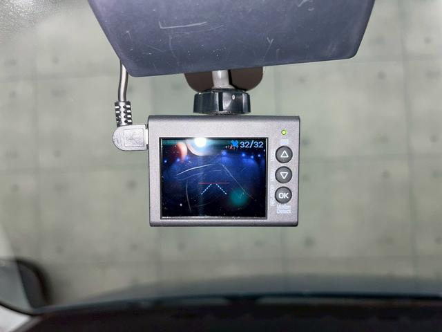 ゴルフヴァリアント TSIコンフォートラインブルーモーションテクノロジー ユーザー様直接仕入れ ルーフレール HIDヘッドライト フォグ オートライト 純正16インチAW 純正ナビ Bluetooth ドラレコ 電格ドアミラー ETC車載器 走行5.7万キロ台(29枚目)