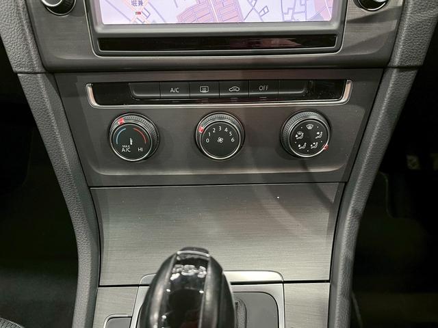 ゴルフヴァリアント TSIコンフォートラインブルーモーションテクノロジー ユーザー様直接仕入れ ルーフレール HIDヘッドライト フォグ オートライト 純正16インチAW 純正ナビ Bluetooth ドラレコ 電格ドアミラー ETC車載器 走行5.7万キロ台(30枚目)