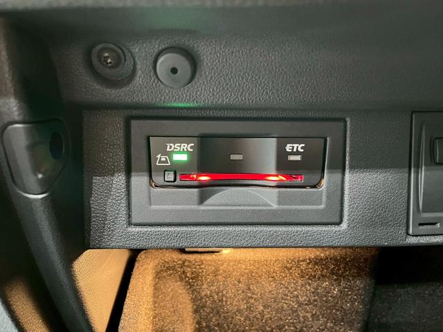 ゴルフヴァリアント TSIコンフォートラインブルーモーションテクノロジー ユーザー様直接仕入れ ルーフレール HIDヘッドライト フォグ オートライト 純正16インチAW 純正ナビ Bluetooth ドラレコ 電格ドアミラー ETC車載器 走行5.7万キロ台(37枚目)