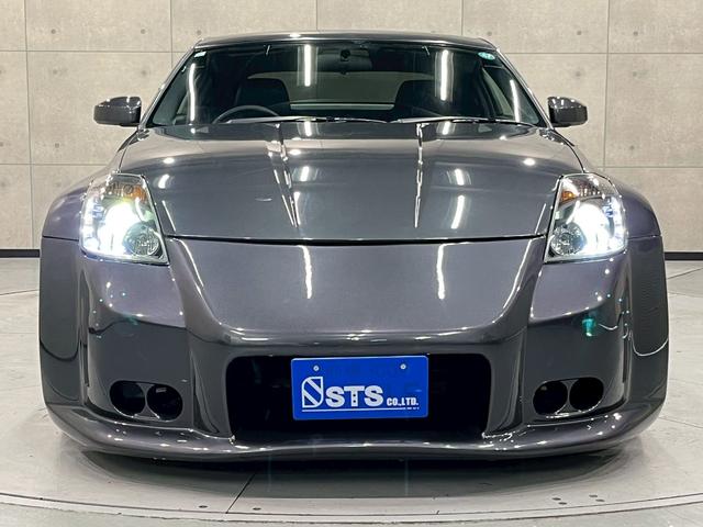 フェアレディZ バージョンT 社外エアロバンパー トランクスポイラー 社外ヘッドライト・20インチアルミ 黒革シート パワーシート 社外ナビ フルセグTV Bluetooth バックモニター 革巻きステア リモコンキー ETC(8枚目)