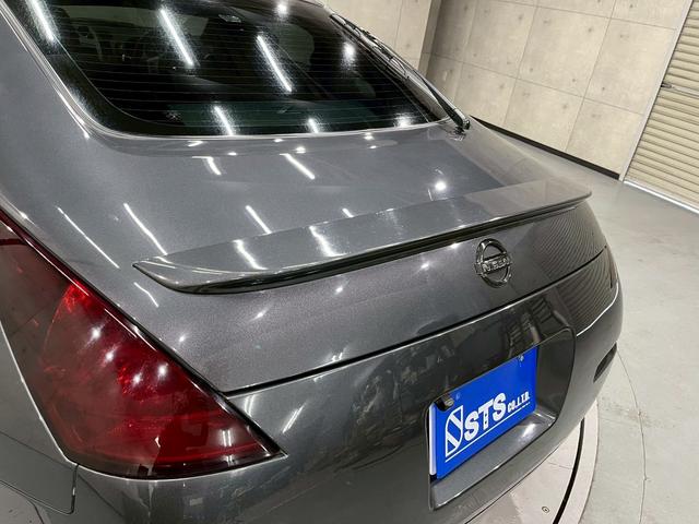 フェアレディZ バージョンT 社外エアロバンパー トランクスポイラー 社外ヘッドライト・20インチアルミ 黒革シート パワーシート 社外ナビ フルセグTV Bluetooth バックモニター 革巻きステア リモコンキー ETC(19枚目)