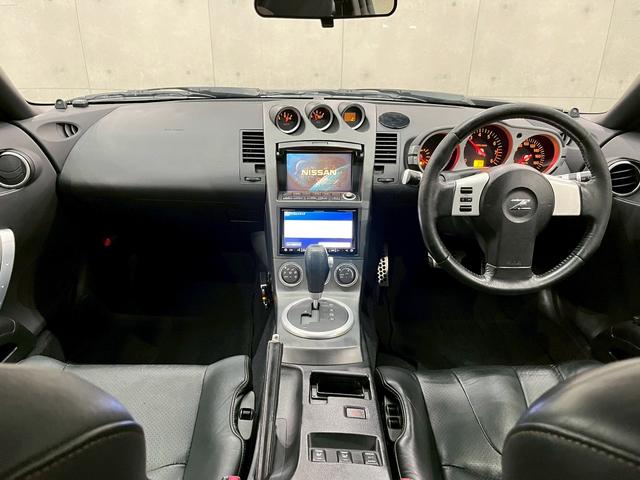 フェアレディZ バージョンT 社外エアロバンパー トランクスポイラー 社外ヘッドライト・20インチアルミ 黒革シート パワーシート 社外ナビ フルセグTV Bluetooth バックモニター 革巻きステア リモコンキー ETC(21枚目)