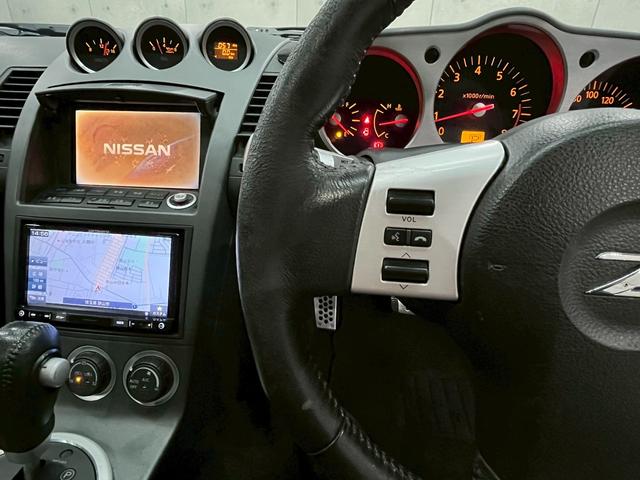 フェアレディZ バージョンT 社外エアロバンパー トランクスポイラー 社外ヘッドライト・20インチアルミ 黒革シート パワーシート 社外ナビ フルセグTV Bluetooth バックモニター 革巻きステア リモコンキー ETC(25枚目)