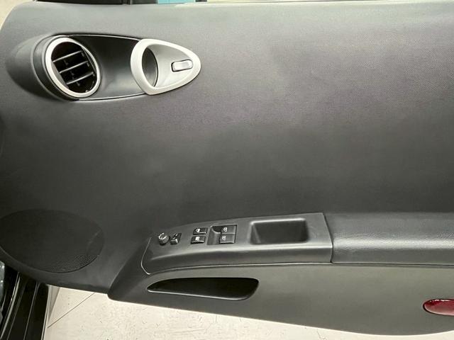 フェアレディZ バージョンT 社外エアロバンパー トランクスポイラー 社外ヘッドライト・20インチアルミ 黒革シート パワーシート 社外ナビ フルセグTV Bluetooth バックモニター 革巻きステア リモコンキー ETC(29枚目)