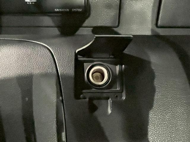 フェアレディZ バージョンT 社外エアロバンパー トランクスポイラー 社外ヘッドライト・20インチアルミ 黒革シート パワーシート 社外ナビ フルセグTV Bluetooth バックモニター 革巻きステア リモコンキー ETC(42枚目)