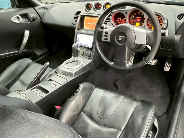 フェアレディZ バージョンT 社外エアロバンパー トランクスポイラー 社外ヘッドライト・20インチアルミ 黒革シート パワーシート 社外ナビ フルセグTV Bluetooth バックモニター 革巻きステア リモコンキー ETC(52枚目)