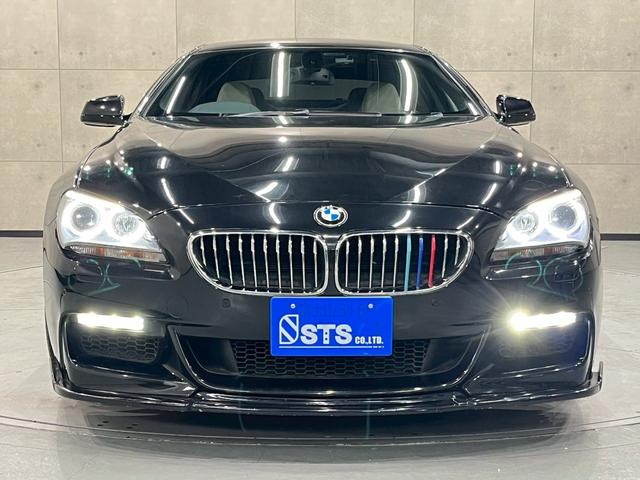 ６シリーズ ６４０ｉグランクーペ　Ｍスポーツパッケージ　社外フロントスポイラー　社外２０インチＡＷ　ＨＩＤヘッドライト　フォグ　純正ナビ　ＢＴ接続　バックモニター　革シート　パワーシート　シートヒーター　ドラレコ　スマートキー　ＥＴＣ　ユーザー様直接仕入れ（8枚目）