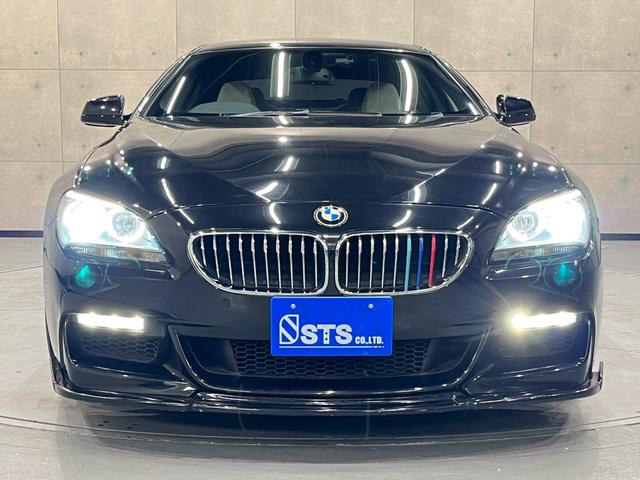 ６シリーズ ６４０ｉグランクーペ　Ｍスポーツパッケージ　社外フロントスポイラー　社外２０インチＡＷ　ＨＩＤヘッドライト　フォグ　純正ナビ　ＢＴ接続　バックモニター　革シート　パワーシート　シートヒーター　ドラレコ　スマートキー　ＥＴＣ　ユーザー様直接仕入れ（9枚目）
