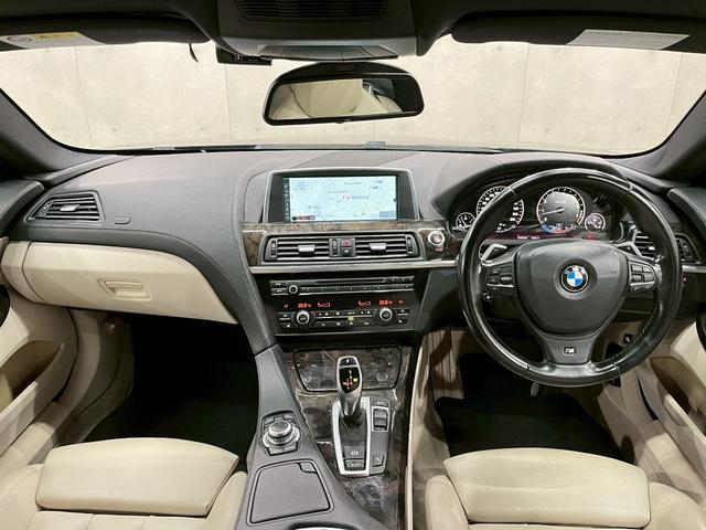 ６シリーズ ６４０ｉグランクーペ　Ｍスポーツパッケージ　社外フロントスポイラー　社外２０インチＡＷ　ＨＩＤヘッドライト　フォグ　純正ナビ　ＢＴ接続　バックモニター　革シート　パワーシート　シートヒーター　ドラレコ　スマートキー　ＥＴＣ　ユーザー様直接仕入れ（22枚目）