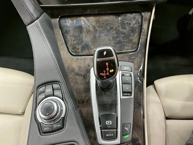 ６シリーズ ６４０ｉグランクーペ　Ｍスポーツパッケージ　社外フロントスポイラー　社外２０インチＡＷ　ＨＩＤヘッドライト　フォグ　純正ナビ　ＢＴ接続　バックモニター　革シート　パワーシート　シートヒーター　ドラレコ　スマートキー　ＥＴＣ　ユーザー様直接仕入れ（34枚目）